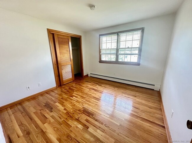 Building Photo - 432 Wiklund Ave