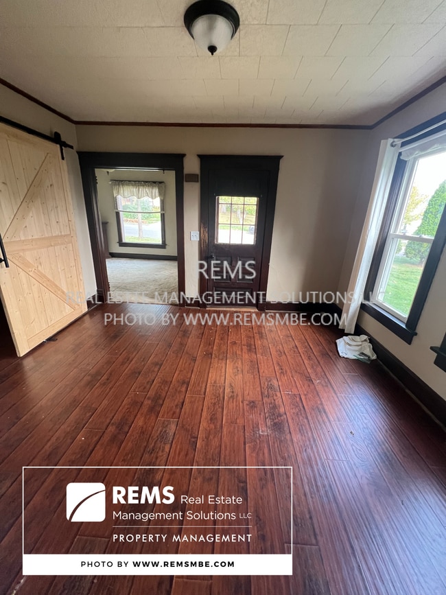 Building Photo - 120 13th St