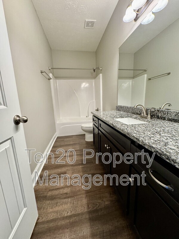 Building Photo - 488 Lee Road 288