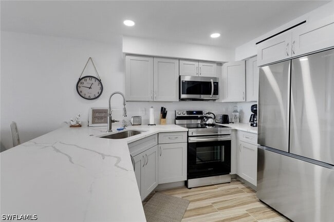 Building Photo - 25850 Hickory Blvd