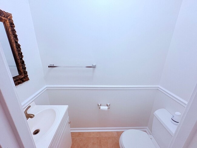 Building Photo - CONVENIENT TO FORT BELVOIR - LORTON TOWNHOUSE