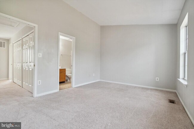 Building Photo - 1414 Flatwood Ct