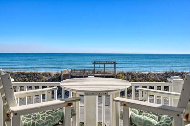 Building Photo - OFF-SEASON FURNISHED MONTHLY RENTAL
