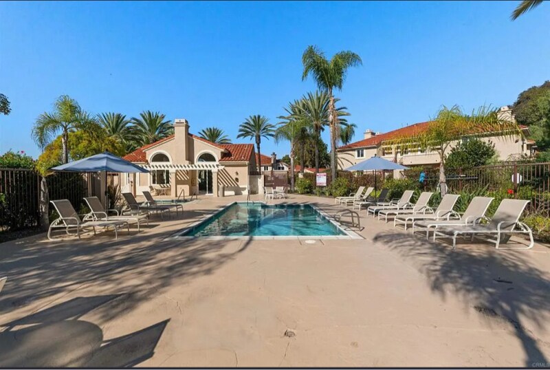 Building Photo - 100 Sea Cliff Way