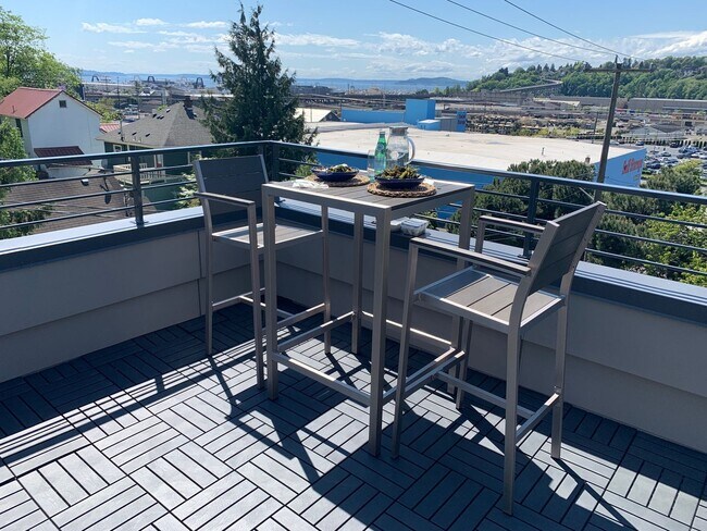 Building Photo - Stunning West Queen Anne Retreat with Iconic Puget Sound Views