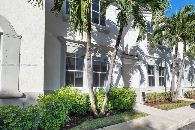 Building Photo - 3952 SW 157th Ave