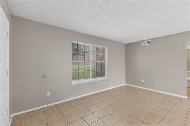 Building Photo - 8024 Cambridge Cir