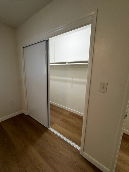 2nd room closet - 1500 Broadway
