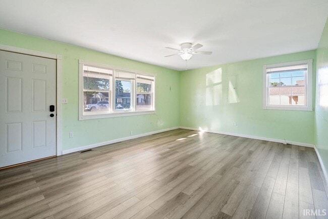 Building Photo - 1404 W Mulberry St