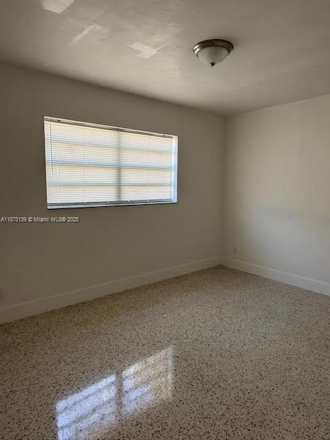 Building Photo - 27 NW 48th Pl