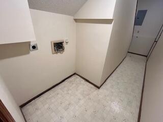 Building Photo - 1402 Sunshine Dr