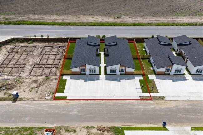 Building Photo - 3548 Hidalgo Cir