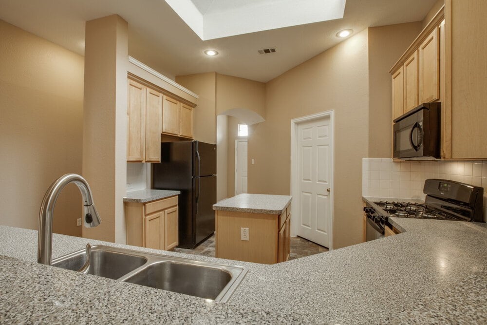 Building Photo - 125 Hickman St