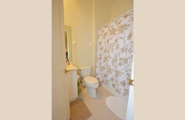 Building Photo - Available for 2026 season -- Fully Furnished - Fiddler's Creek — Resort Style Amenities -- Fiddle...