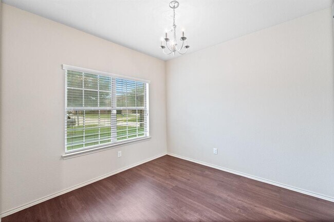 Building Photo - 2043 Harmon Park Ct