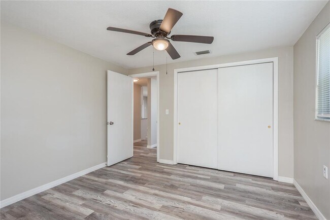 Building Photo - 5646 Festivo Dr