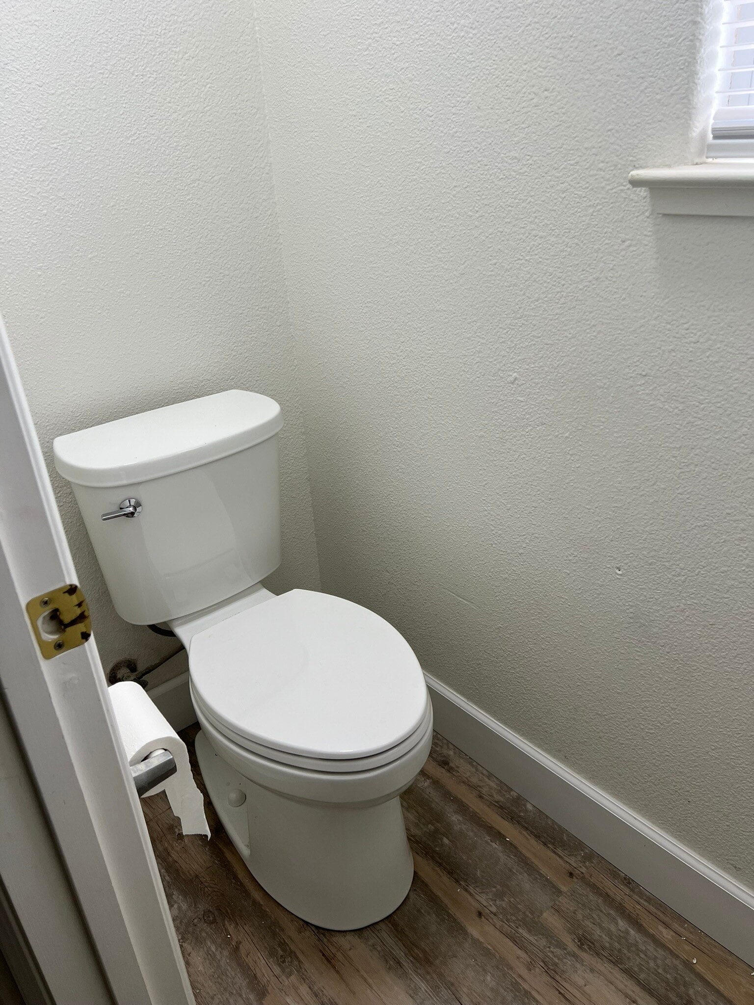 Building Photo - 575 W Cinnamon Ave