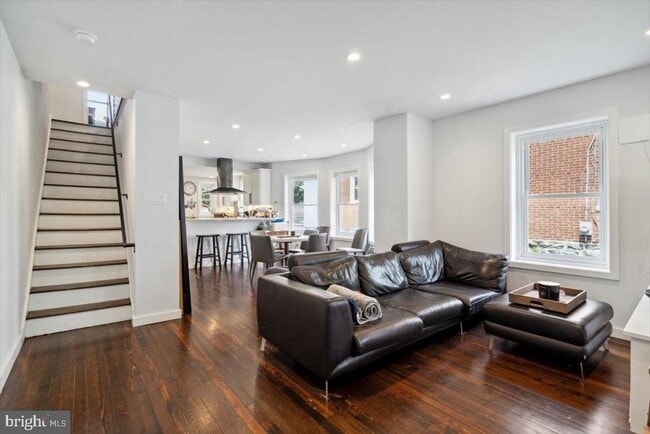 Building Photo - 224 Edgemont Ave