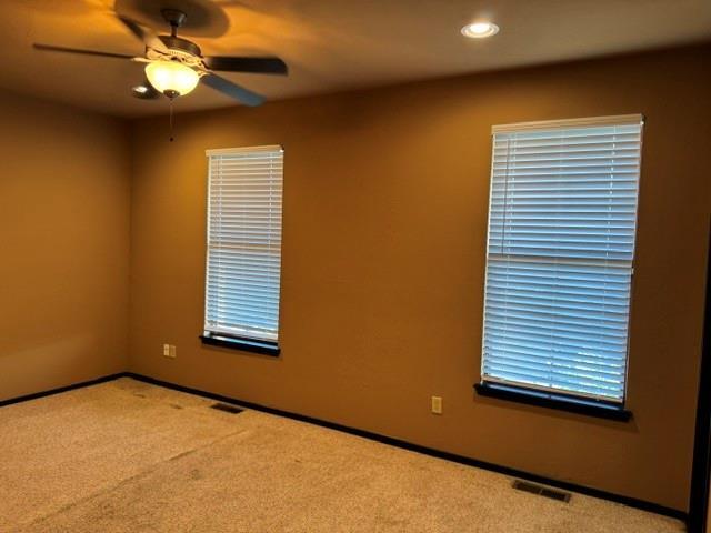 Building Photo - 375 Triad Village Dr