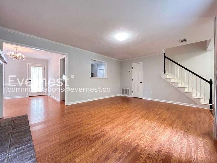Building Photo - 2219 Heritage Trace Dr