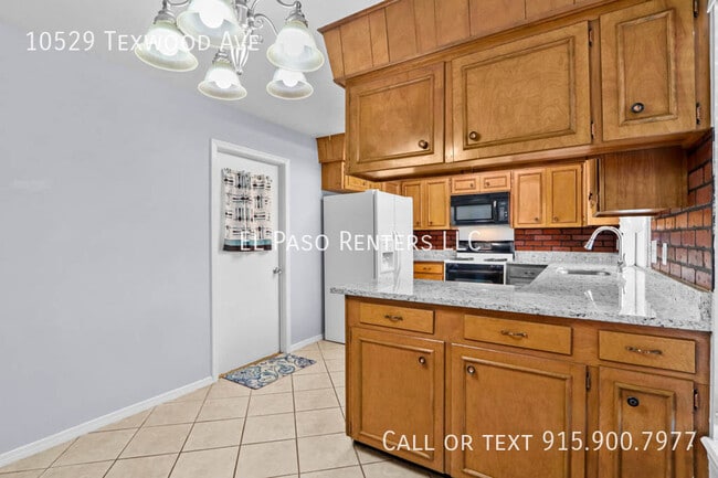 Building Photo - 10529 Texwood Ave