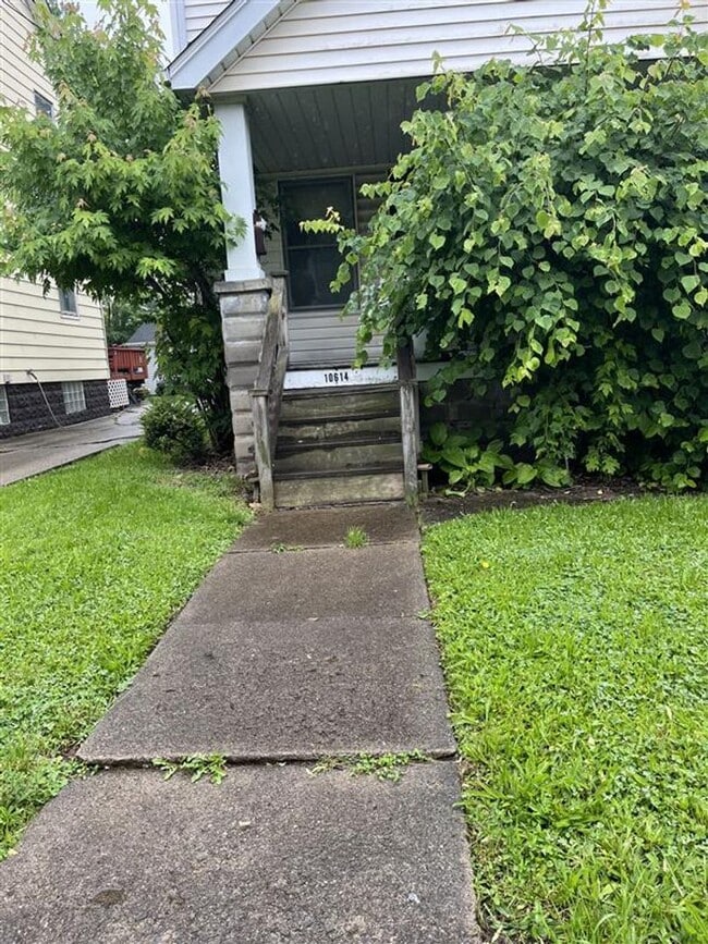 Primary Photo - 10614 Avon Ave