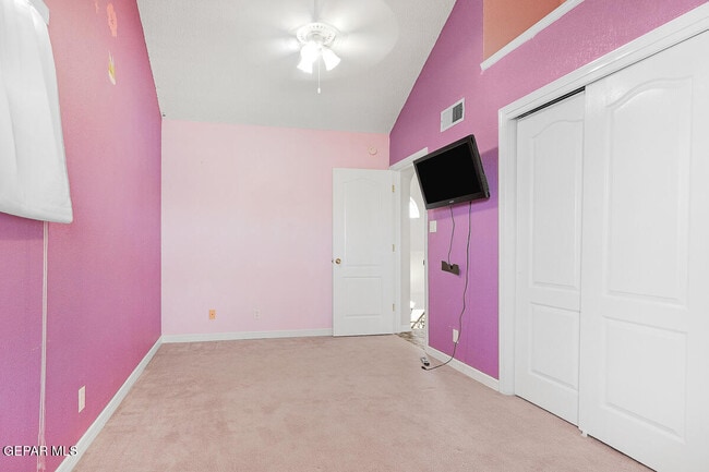 Building Photo - 12249 Delacroix Dr