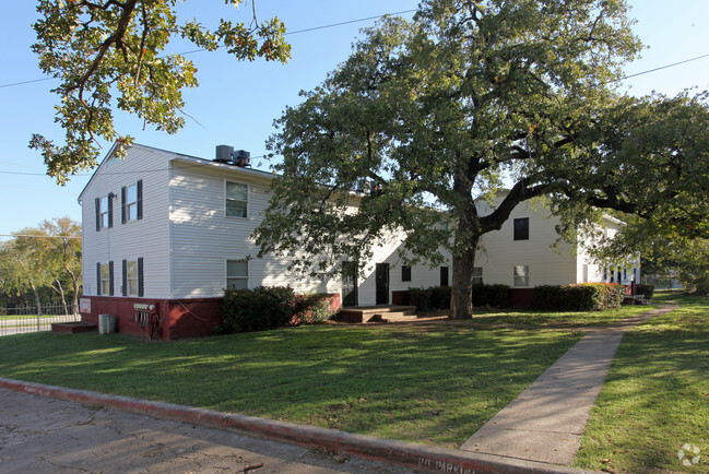 Southern Oaks - Southern Oaks Apartments