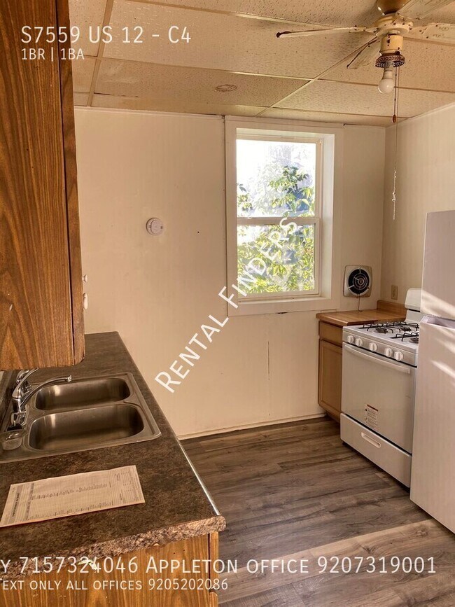 Primary Photo - S7559 US-12