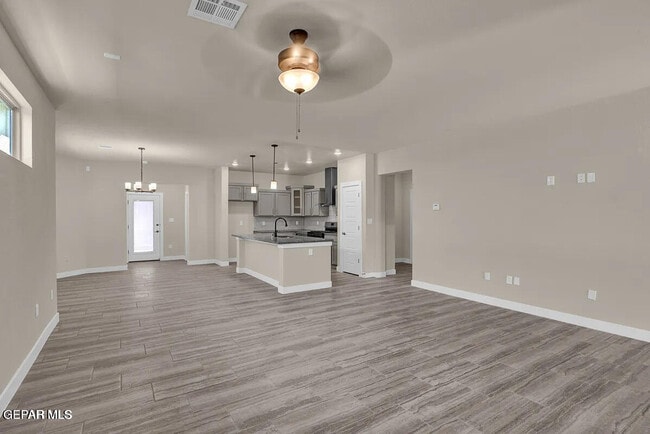 Building Photo - 740 Paseo Dulce Ave