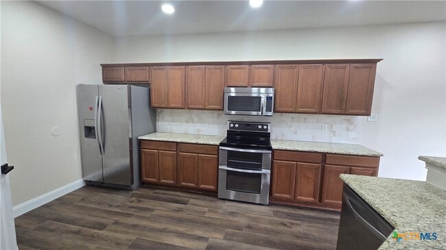 Building Photo - 235 Lottie Ln