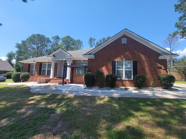 Primary Photo - Beautiful home in Cypress Lakes in Lake Park
