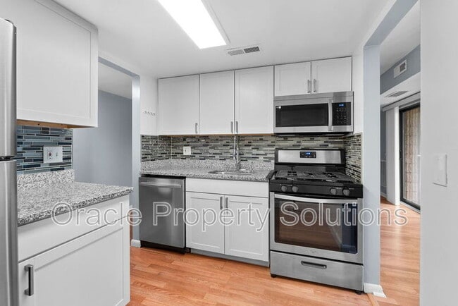 Building Photo - 6085 Majors Ln