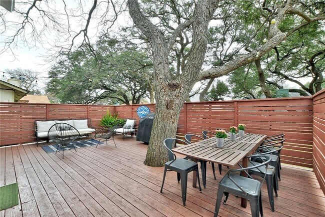 Building Photo - 9019 Wagtail Dr