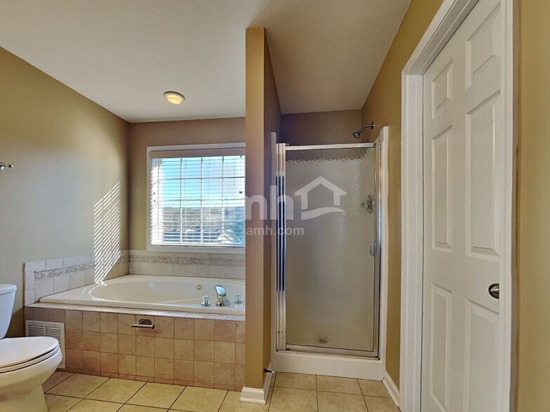 Building Photo - 5716 Capeside Ln