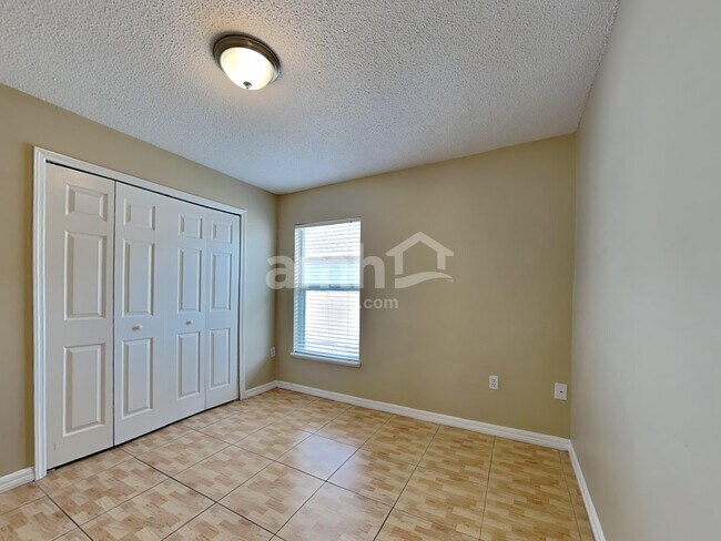 Building Photo - 1718 Westminster Trl