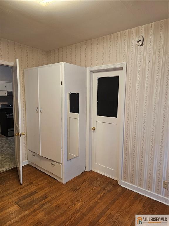 Building Photo - 406 Boulevard