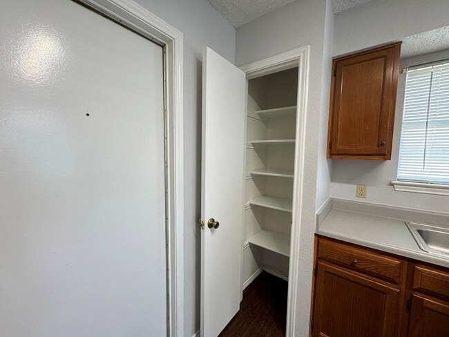 Building Photo - 14009 Maricella Ln
