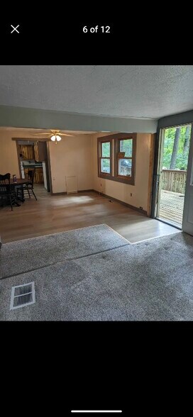 Building Photo - 400 S Olive Church Rd