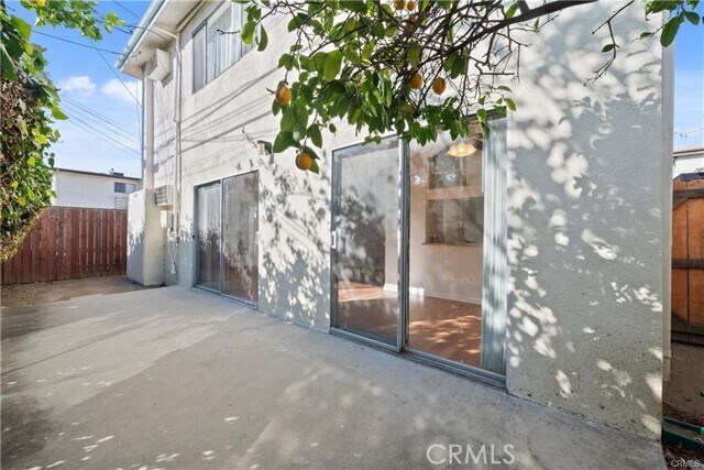 Building Photo - 1164 Raymond Ave