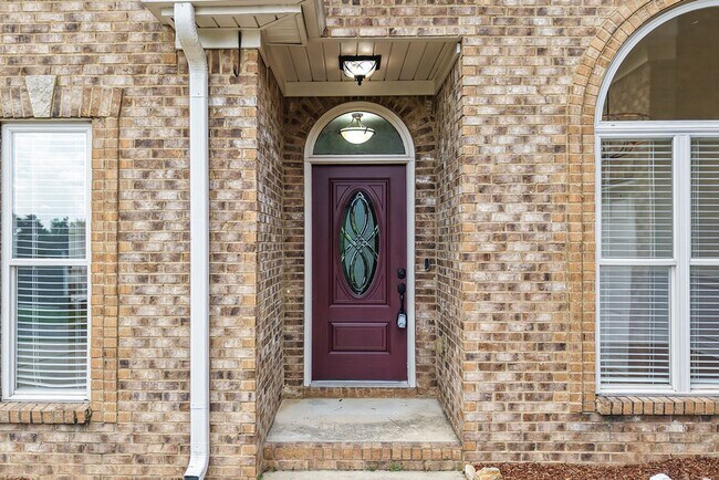 Building Photo - 710 Valley St