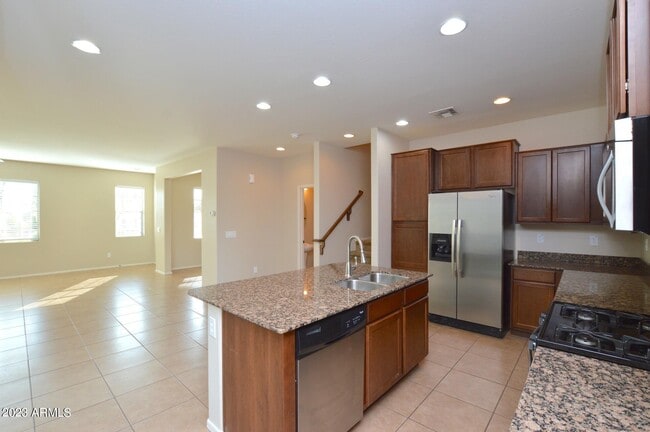 Building Photo - 4451 E Remington Dr
