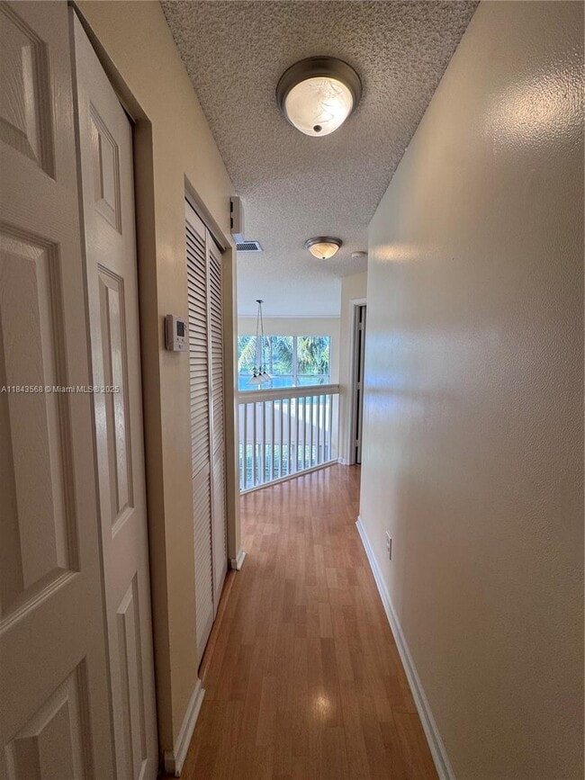 Building Photo - 4924 SW 151st Ave