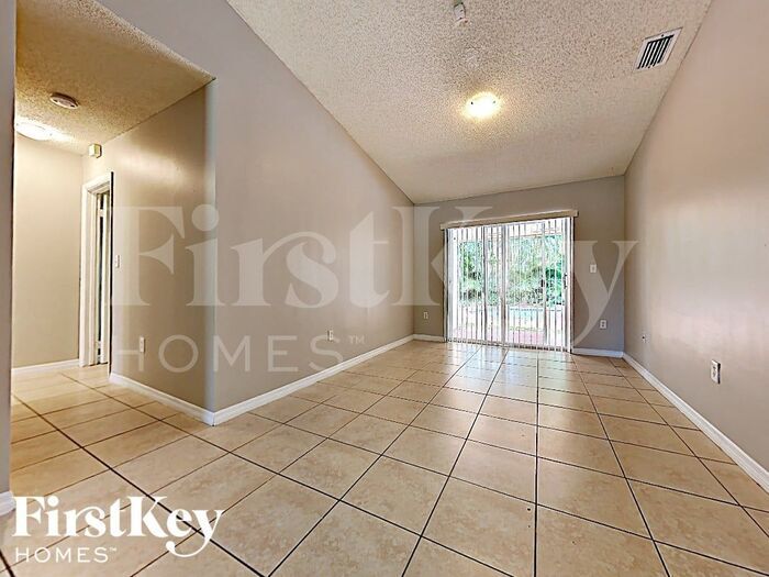 Building Photo - 14872 SW 168th St
