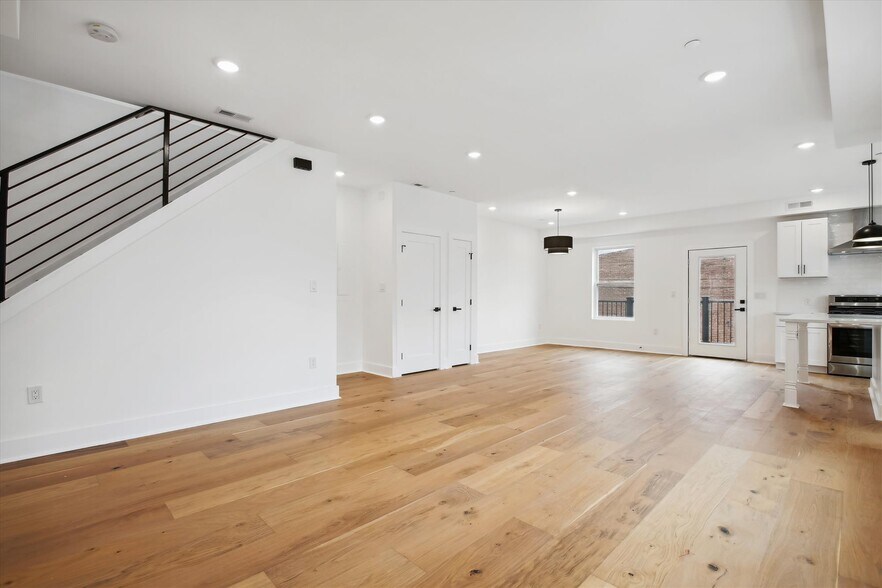 Living Room View - 232 S St NE