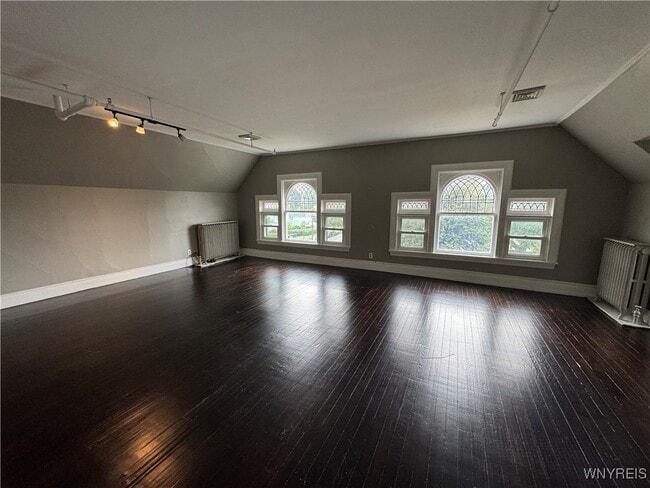 Building Photo - 1115 Delaware Ave