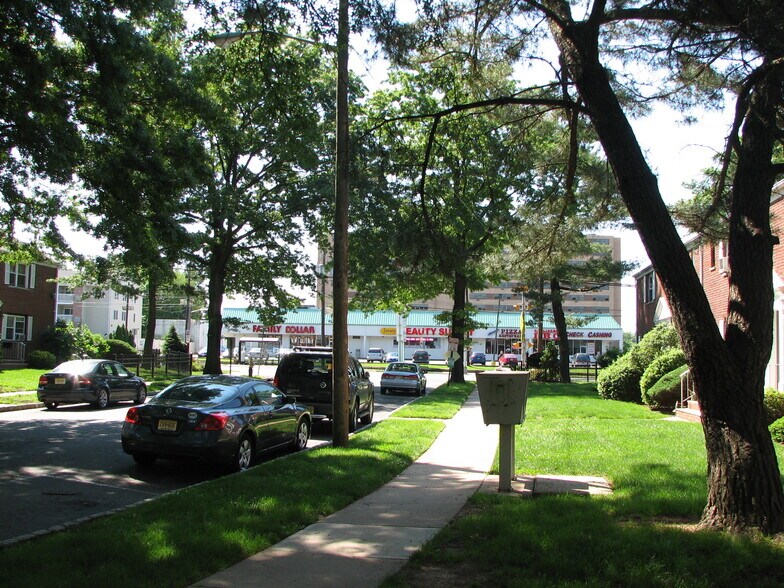 Stteet view one way - 6A Carolyn Ter