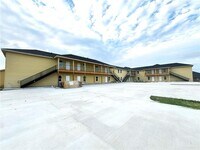 Building Photo - 9 St Francis Ave