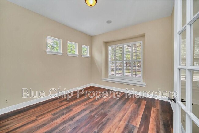 Building Photo - 9430 Channingham Ln