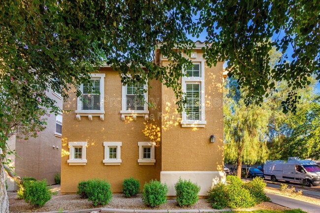 Building Photo - 4175 E Jasper Dr